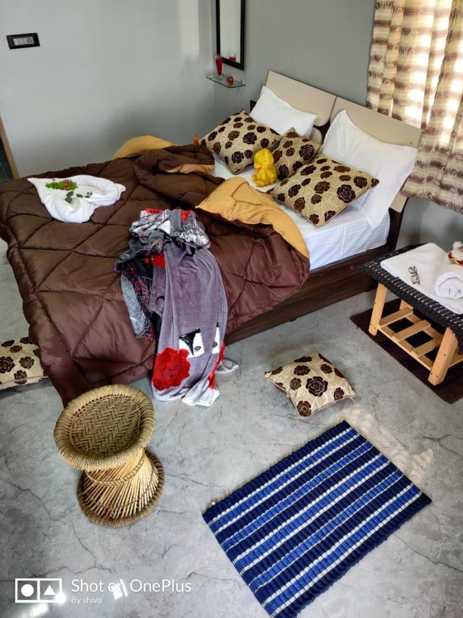 Lee Homestay Hampi Esterno foto
