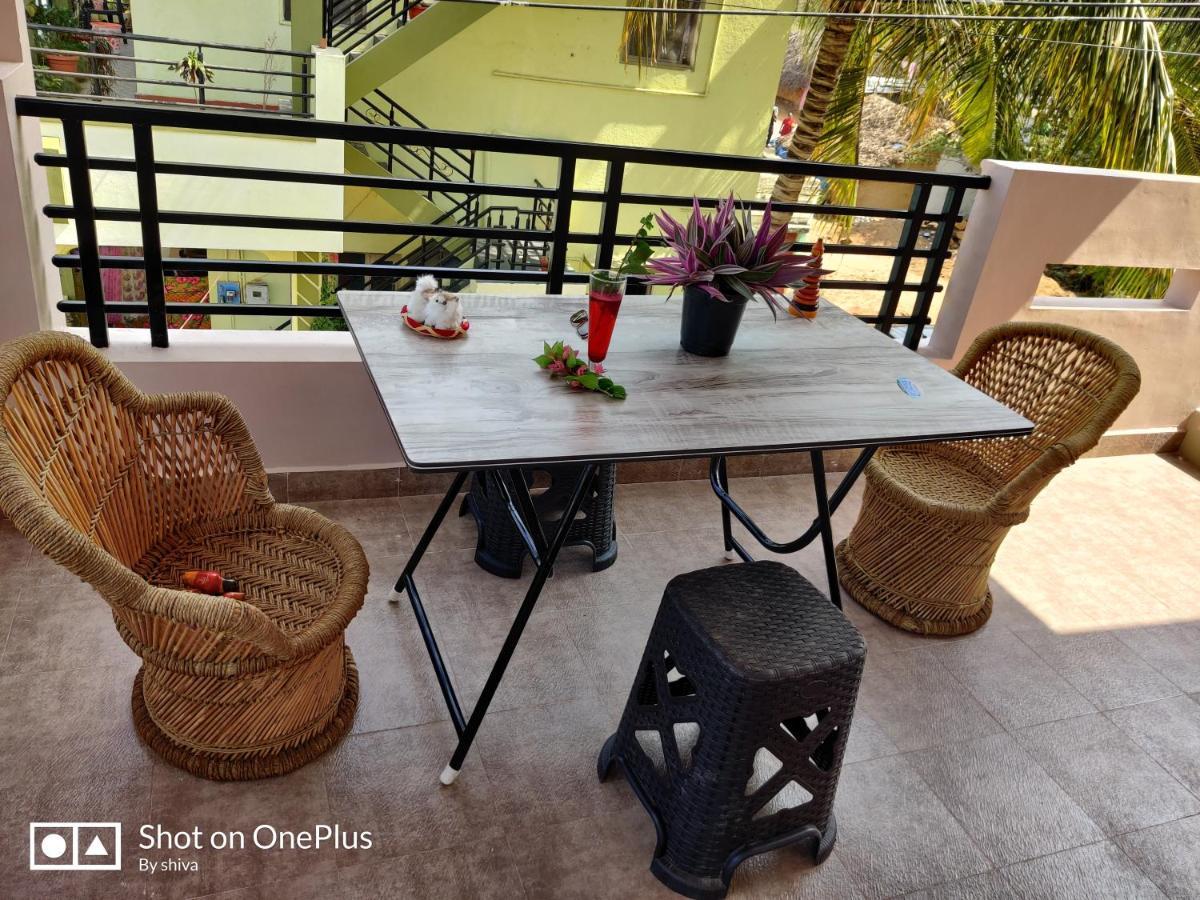 Lee Homestay Hampi Esterno foto