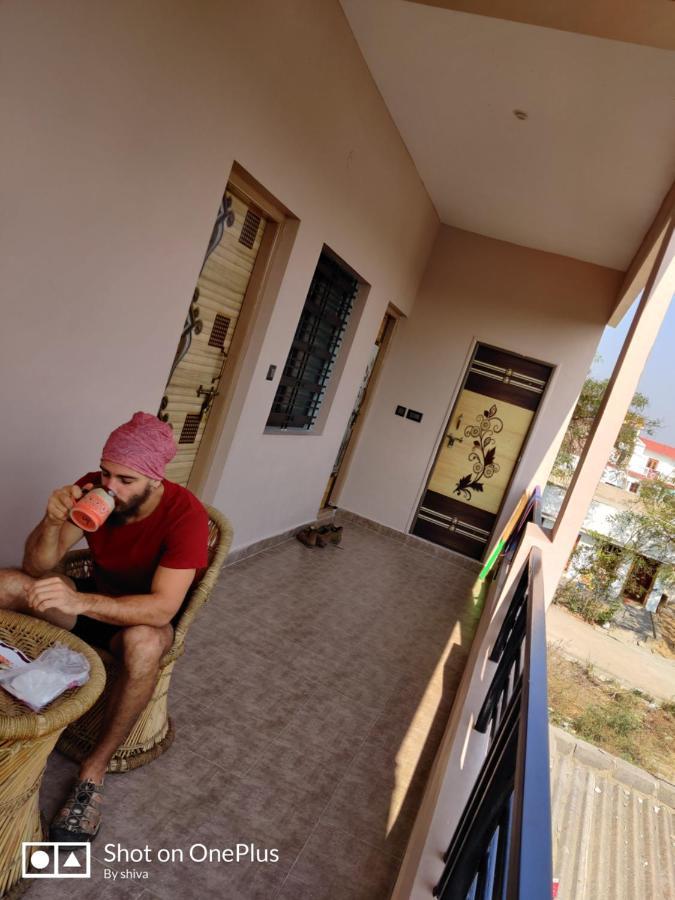 Lee Homestay Hampi Esterno foto
